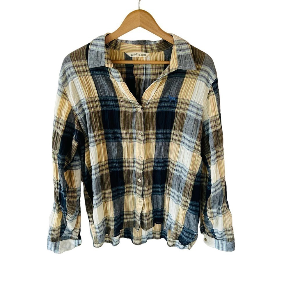 Woolrich size XL cream black grey plaid gauzy knit button up shirt high low hem